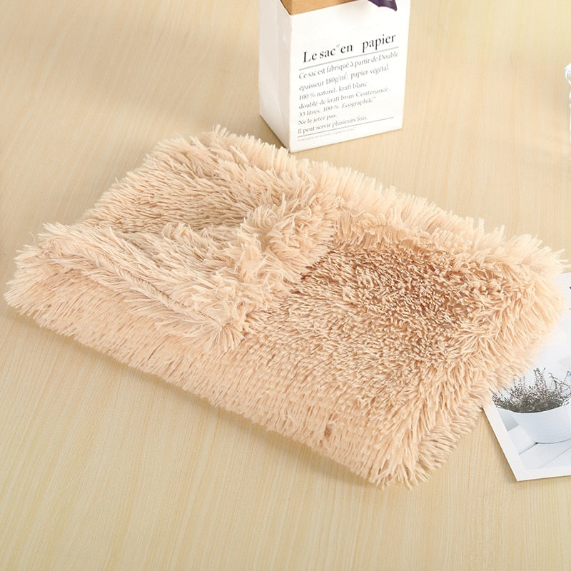 Extra Soft and Fluffy Throw Blankets for Small Medium Large Dogs