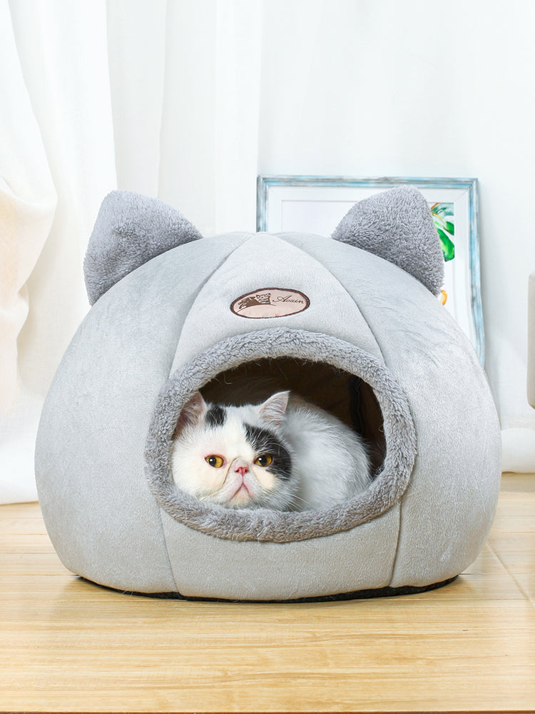 Enclosed Cat Bed