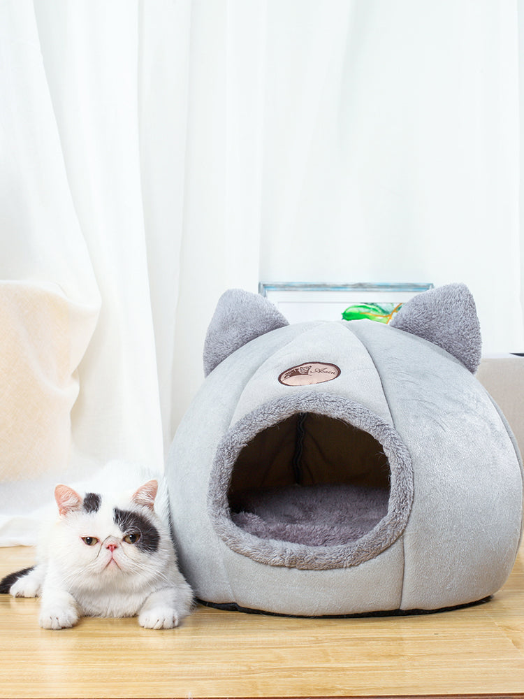 Enclosed Cat Bed