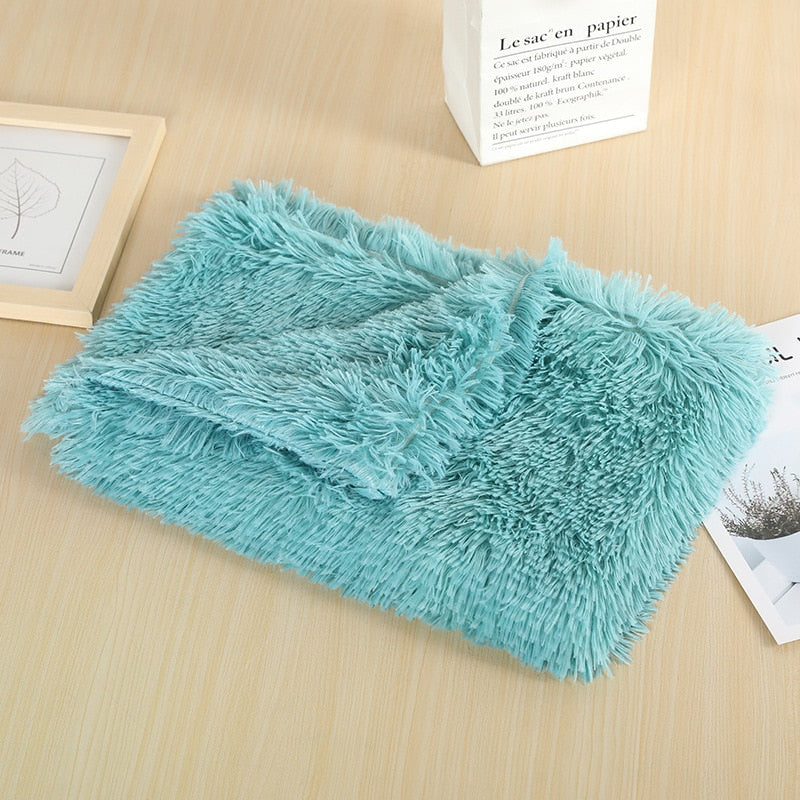 Extra Soft and Fluffy Throw Blankets for Small Medium Large Dogs