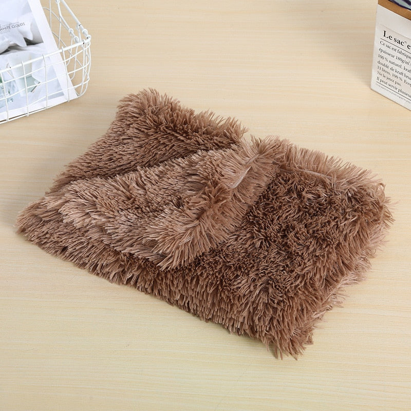 Extra Soft and Fluffy Throw Blankets for Small Medium Large Dogs